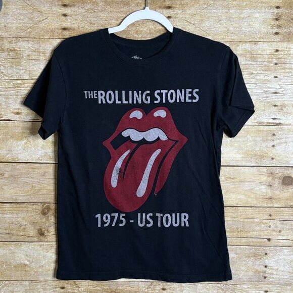 THE ROLLING STONES 1975 US TOUR BAND CONCERT CLASSIC EVERYDAY T-SHIRT SIZE SMALL - Picture 1 of 3